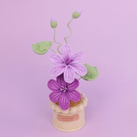 Plante en pot miniature en crochet fini, fleur artificielle, cadeau, décoration de bureau, ornement en fil tricoté fait main
