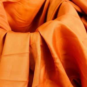 Haute qualité premium Plusieurs couleurs inventaire 100% polyester satin de soie tissu pour pyjamas - Product Image 1