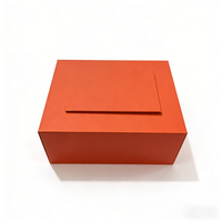 Boîte cadeau rigide en papier orange personnalisée, emballage pliable magnétique de qualité supérieure pour cosmétiques de luxe, vêtements et marchandises de marque