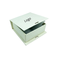 Boîte cadeau pliable blanche avec poignée, impression de logo personnalisée, boîte d'emballage en papier coulissante pour vêtements, cosmétiques, bijoux