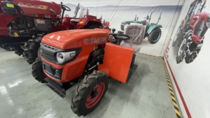 Mini <span class=keywords><strong>tracteur</strong></span> 4x4 puissant et très vendu - Conduite stable et sécurisée, <span class=keywords><strong>logo</strong></span> personnalisé pris en charge Mini <span class=keywords><strong>tracteur</strong></span> 4x4 - Product Image 6