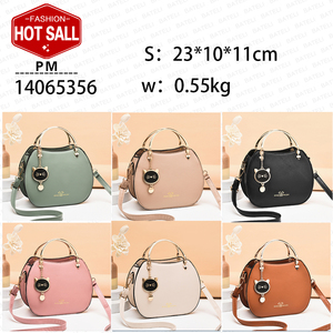 Bolsos de Mano de PU de Hombro para Mujer con Logotipo Personalizado del Fabricante de Diseño Totalmente Nuevo - Product Image 2