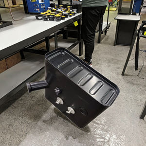 Nouveau réservoir de carburant Tongda avec <span class=keywords><strong>jauge</strong></span> de niveau de carburant entrée/sortie, sangle, support et <span class=keywords><strong>bouchon</strong></span> - Product Image 2