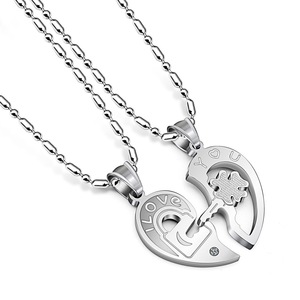 Juego de Collares para Pareja con Candado de Corazón y Llave de Amor en Acero Inoxidable |   Joyería de colgantes a juego Te Amo | Regalo de Cumpleaños o Aniversario para el Amor - Product Image 3