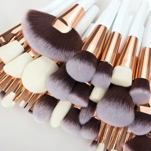 High Quality 40pcs White Gold Synthetic Hair Vegan Cosmetic Brushes Set Luxury Design Foundation Powder Eye Brushes Set No Logo