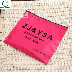 Sacs en plastique refermables personnalisés avec logo givré imprimé, recyclables, avec valve, pour l'emballage de vêtements, de chaussettes, de chaussures et de fourrures - Product Image 4