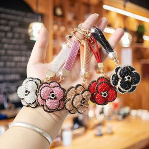 New Korean Style Flower Creative Keychain Handmade Crystal DIY Car Key Ring Bag Pendant China Made Wholesale