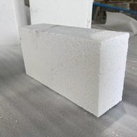 Brique de mousse d'alumine haute résistance avec dimensions précises pour un travail de maçonnerie rapide et soigné