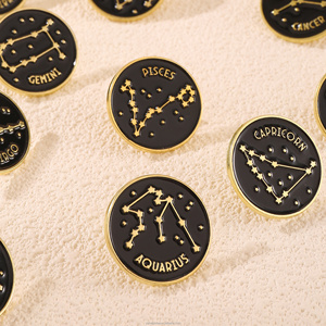 Broche <span class=keywords><strong>de</strong></span> aleación <span class=keywords><strong>de</strong></span> doce constelaciones al por mayor personalidad creativa letras doradas pintura insignia técnica <span class=keywords><strong>de</strong></span> fundición chapada en oro - Product Image 4
