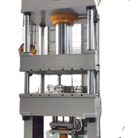 Presse hydraulique automatique à quatre colonnes et trois poutres de 315 tonnes avec commande PLC pour la fabrication de plaques de réservoirs d'eau de construction 380V
