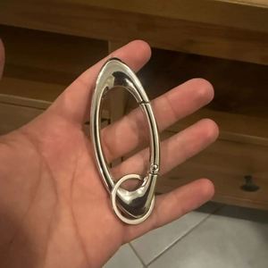 Llavero de joyería con mosquetón ovalado de estrella de cuatro puntas, estilo gótico Y2K punk, con dije de estrella y cierre de estrella de cuatro puntas, para llaves de coche - Product Image 2