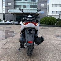 N-Max N4 150CC 175CC 200CC Scooter Vélo de rue à essence 4 temps refroidi par air avec boîtes latérales MP3 Freins à disque avant et à tambour arrière