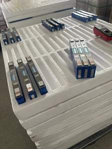 Premium-Qualität Prismatische LiFePO4 Festkörperbatterie <span class=keywords><strong>3</strong></span>,2V 314Ah 6000 Zyklen <span class=keywords><strong>3</strong></span> Jahre Garantie für Solar EV Golfwagen Produkt - Product Image 6