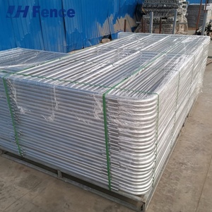 Panneau pour bétail Secure-Hold : Construction <span class=keywords><strong>rigide</strong></span> en une seule pièce empêche le pliage pour une sécurité optimale des animaux d'élevage - Product Image 6