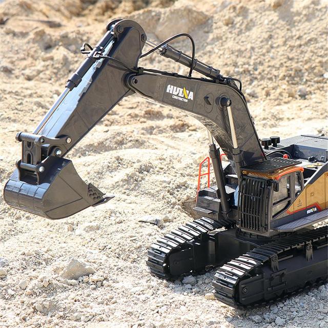 Huina 1592 1:14 Big RC Trucks Simulation Excavator 2.4G 22CH Vehicle Model Hobby RC Excavator Toys for Boys with Alloy Bucket