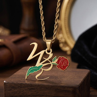 Kalung Bunga Mawar Merah Berlapis Emas dengan Logo Kustom dan Huruf Pribadi