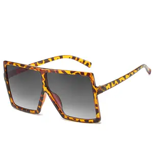 Quadratische übergroße Sonnenbrille Flat Top Fashion Shades Übergroße Damen Retro Big Sun Brille Outdoor Fahren UV400 Big