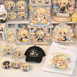พวงกุญแจอะคริลิกใสแบบกำหนดเอง ชุดของขวัญที่ระลึก K-pop สุดสร้างสรรค์ - Product Image 1