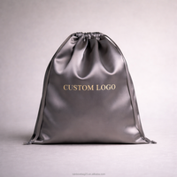 Sacs à cordon en satin personnalisés avec logo pour extensions de cheveux et perruques, sacs en satin de soie noirs de qualité supérieure pour perruques