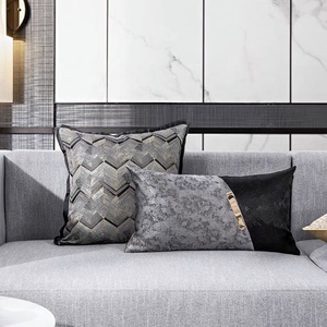 Avigers — housse de coussin tressée, de luxe, noire et or, populaire, pour décoration de la <span class=keywords><strong>maison</strong></span>, 45x45CM, 50x50CM, vente en gros - Product Image 2