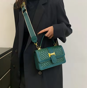 Bolso de diseñador de gran capacidad, de cuero suave, tipo bandolera para mujer. - Product Image 5