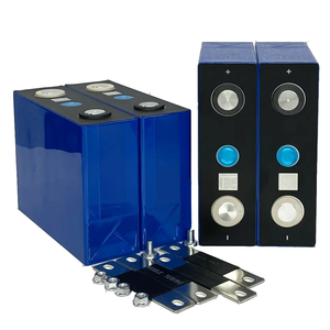 Batterie lithium-ion carrée prismatique Lusen Grade 3.2V 280Ah, cellule 10000 cycles, options de charge rapide -35~65°C, 100-320Ah - Product Image 4