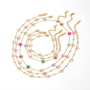 Conjunto de moda de collar, pulsera y pendientes colgantes de acero inoxidable chapado en oro de 18k, resistentes al agua para - Product Image 3
