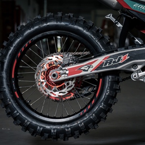 AJ1 A10 YBS300 300cc <span class=keywords><strong>4</strong></span> <span class=keywords><strong>temps</strong></span>, nouvelle <span class=keywords><strong>moto</strong></span> tout-terrain <span class=keywords><strong>Enduro</strong></span> certifiée EEC, <span class=keywords><strong>moto</strong></span> à essence pour adultes, conduite hors route - Product Image 3