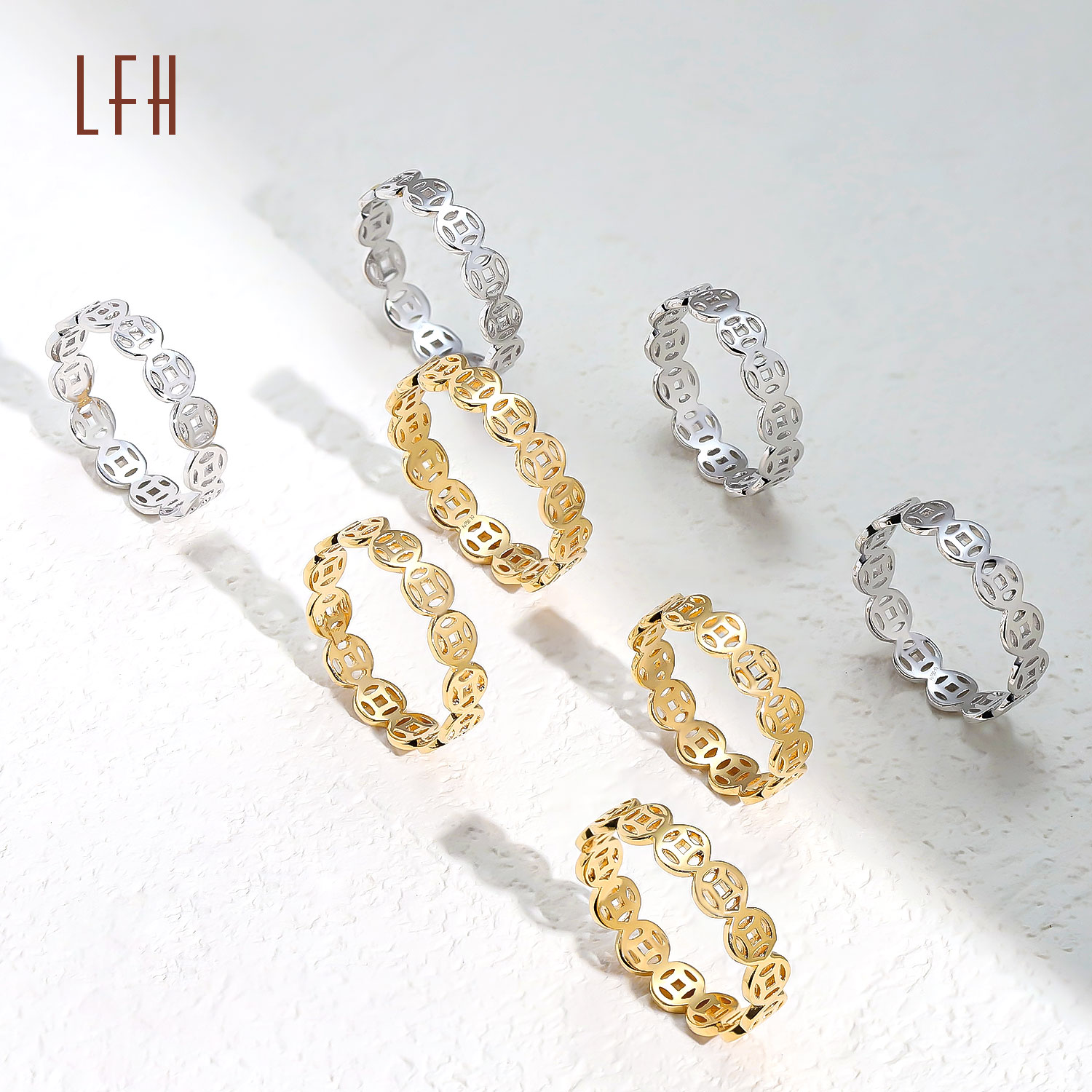 Saudi 18K Gold Jewelry Rings - Elegant Engagement Designs