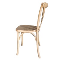 Antiker X-Rücken-Stapelstuhl aus Massivholz im Farmhouse-Design für Hochzeiten, Apartments, Villen & Parks