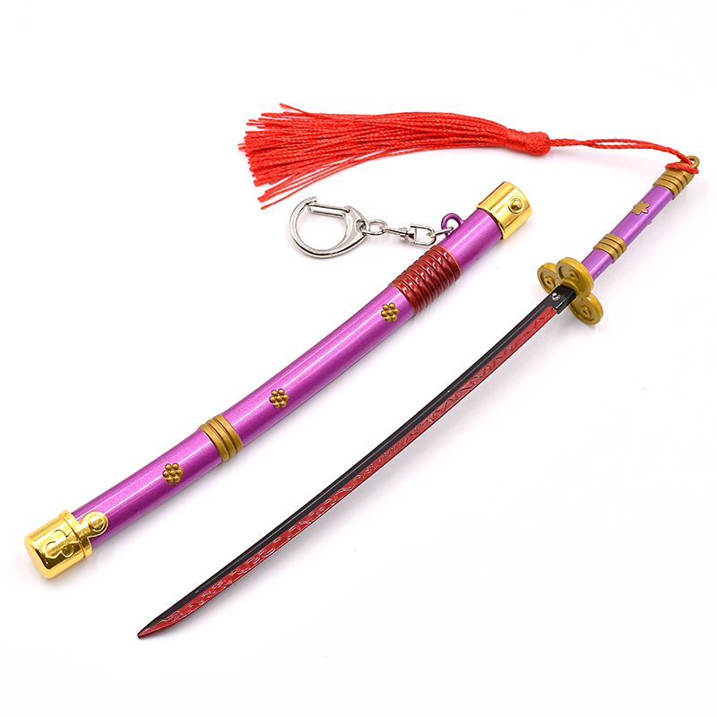 人気アニメ玩具ワンピースゾロ演魔紫刀キーホルダーモデル中国