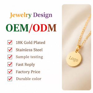 Collier à pendentif géométrique en zircon plaqué or 18 carats en acier inoxydable, design de niche haut de gamme, mode européenne et américaine - Product Image 5