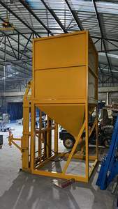 <span class=keywords><strong>Cubo</strong></span> de <span class=keywords><strong>basura</strong></span> Elevador de descarga vertical Altura 1,2 metros Elevador de descarga de <span class=keywords><strong>basura</strong></span> hidráulico Máquina de descarga vertical - Product Image 4