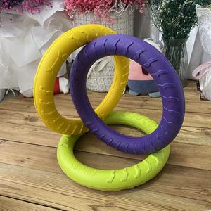 Anillo Flotante para Perros de EVA Ecológico de Tamaño Pequeño, Juguete Simple para Masticar, Interactivo y de Movimiento para Entrenamiento al Aire Libre - Product Image 6