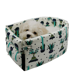 Asiento de coche para perros con estampado de cactus, cama impermeable para mascotas, funda para el asiento trasero para perros pequeños - Product Image 5