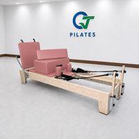 Mesin Pilates Reformer Kayu Maple Solid Dusty Rose untuk Pemulihan Pasca Melahirkan, Kebugaran Wanita, dan Kelas Studio Boutique