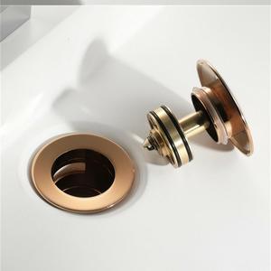 مصفاة أرضية بتصميم تقليدي مع سطح نحاسي مطلي بالكروم - Product Image 3