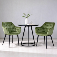 Fauteuil en velours capitonné de luxe, chaise d'appoint rembourrée avec pieds en métal noir pour la maison, l'appartement, le café