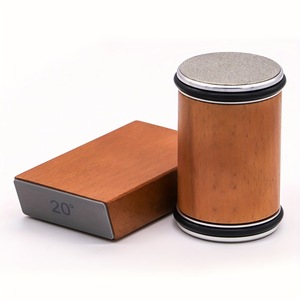 Affûteur de couteaux classique de luxe léger à double angle avec rouleau en aluminium, pierre à aiguiser à grain fin et manche en bois - Product Image 5