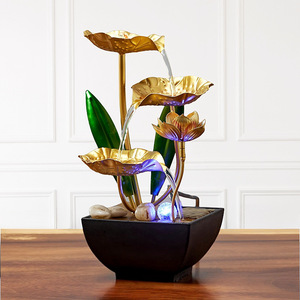 Fuente de agua Feng Shui de metal para decoración de escritorio con luz LED para decoración del hogar u oficina - Product Image 1