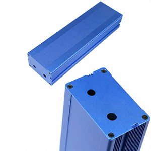 Carcasa de Disipación de Calor OEM Mecanizada con Acabado Anodizado Azul - Product Image 2