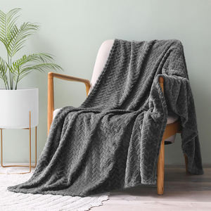 Manta de Felpa Suave y Acogedora 100% Poliéster, 50x70 Pulgadas, Ligera, Ecológica, Portátil, Anti-Pilling - Product Image 4