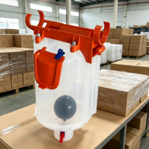 Distributeur automatique de nourriture pour truies, avec tasse doseuse 6L 8L, pour élevage porcin, en PP, vente en gros - Product Image 1