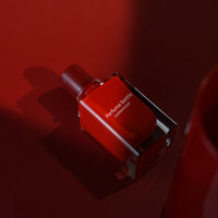 Bouteilles de parfum en verre carrées plates de luxe capacités de 30ml 50ml 100ml avec pulvérisateur à pompe scellé avec bouchon avec boîte d'emballage