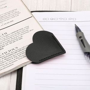 Cute Heart Shaped Corner Page Clips <b>Bookmark</b> Accessories for Book Lovers Present - Product Image 1