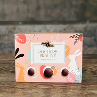 Dossiers en papier chocolaté personnalisables et durables avec matériaux recyclés et gaufrage pour cadeaux alimentaires et desserts, forme et couleur personnalisées