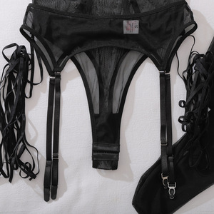Ensemble de lingerie 3 pièces noir gothique sombre <span class=keywords><strong>en</strong></span> résille transparente, comprenant un body à col <span class=keywords><strong>en</strong></span> U <span class=keywords><strong>et</strong></span> entrejambe ouvert, une ceinture <span class=keywords><strong>porte</strong></span>-<span class=keywords><strong>jarretelles</strong></span> <span class=keywords><strong>et</strong></span> des <span class=keywords><strong>bas</strong></span>, style bondage - Product Image 5