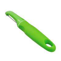 Fabrieksdirecte levering handmatige gekleurde plastic meloen schiller met roestvrijstalen mes, fruit- en groenteschiller, zacht plastic gevoel.