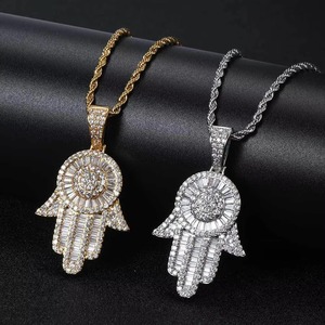 เครื่องประดับสตรีทแวร์ระดับไฮเอนด์ GRA มอยส์ซาไนต์ จี้รูปมือโชคดีแบบสั่งทำพิเศษ เงินแท้ S925 ชุบทองคำแท้ พร้อมสร้อยคอสำหรับคอนเสิร์ต - Product Image 4