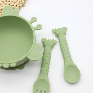 Juego de Vajilla de Silicona de Grado Alimenticio OEM/ODM para Bebés, Plato con Forma de Cangrejo, Cuchara, Tenedor, Tapetes y Placemats, Libre de BPA, Kit de Vajilla para Niños Pequeños - Product Image 2